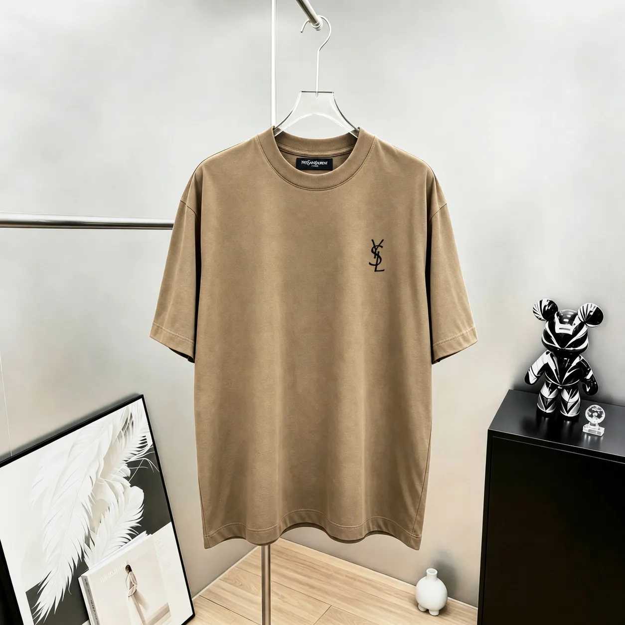 YSL～ logo Classic 《 》 ， T tee ， Same Style ， : Black White Coffee Brown Size：S（90-130 ） M（125-150 ） L（135-165 ） XL（160-190 ） XXL（185-220 ）